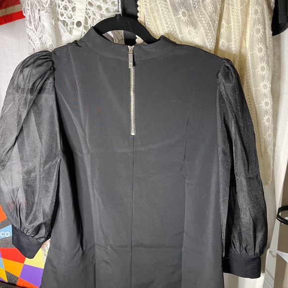 1ed Baker London Black puffy sleeve blouse size 0 - Picture 3 of 3